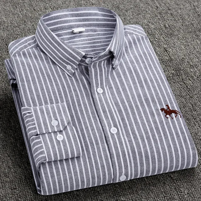 Casual puro algodão oxford camisas masculinas manga longa bordado cavalo design regular ajuste moda botão homem vestido branco camisa