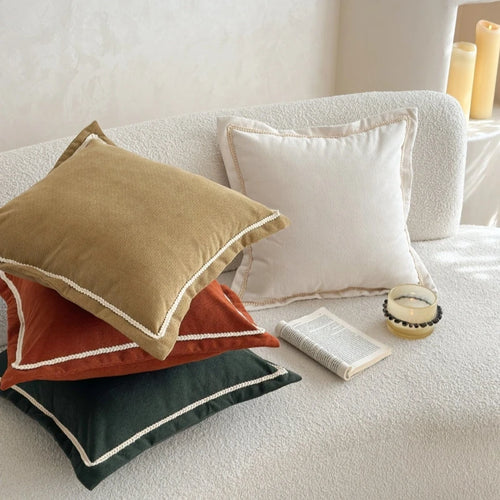 Almofada Decorativa de Veludo Micro Ondulado com Borda Dupla Franzida e Acabamento Trançado, Macia e Resistente à Sujeira para Sofá e Cama