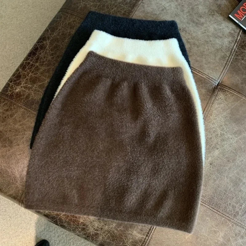Cintura elástica magro feminino saia curta sexy elegante all-match básico mini saia inverno doce casual malha imitação de pele de vison saia