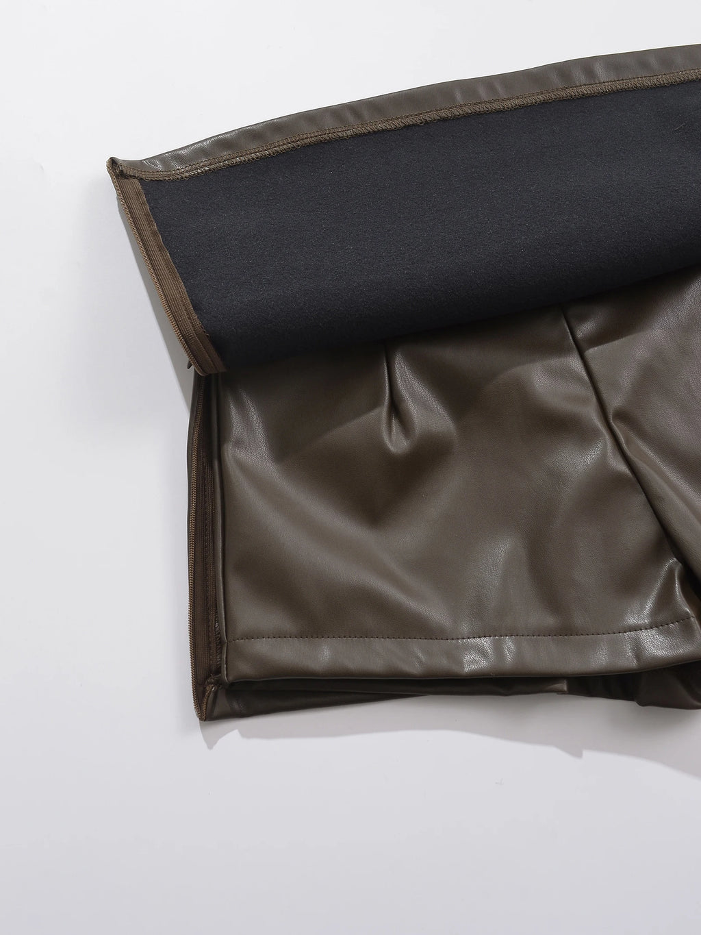 Mini saias de couro falso elegante moda coreana preto saias do plutônio para mulher saia de cintura baixa zip up saia dividida com shorts marrom