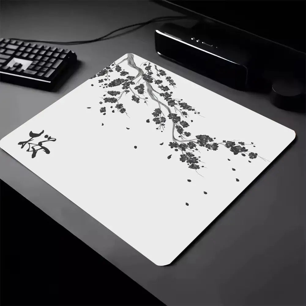 Mousepad Pequeno para Jogos 22x18 40x45 com Estampa de Flor de Cerejeira Japonesa, Tapete de Mesa Sakura para Computador, Almofada Antiderrapante para Teclado e Laptop