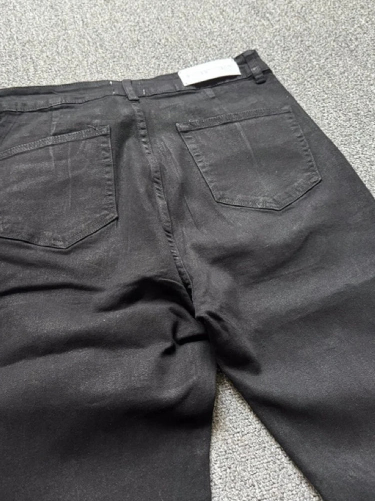 Jeans Masculino Retrô Americano Estilo High Street com Acabamento Artesanal de Cera Escovada, Lavado, Micro Flare, Cintura Mé...