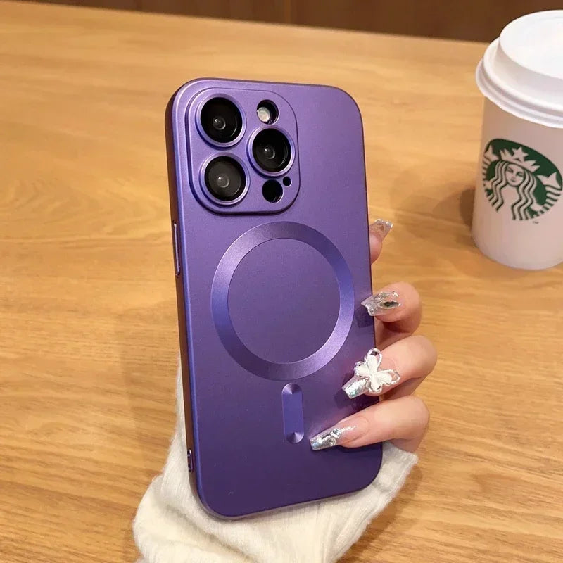 Capa de Telefone Luxuosa para Carregamento Sem Fio Magsafe para iPhone 16 15 14 13 Pro Max Plus, Capa de Silicone Magnética Preta à Prova de Choque
