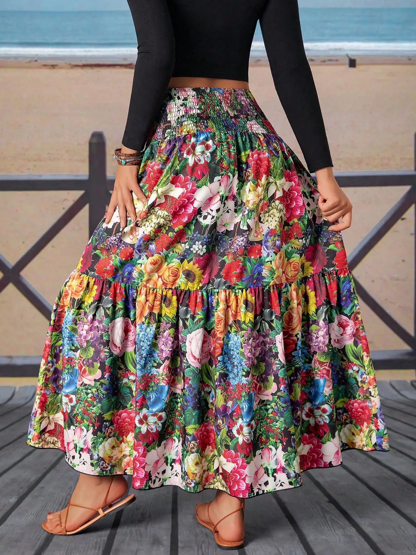 Vestido Maxi Floral com Cintura Plissada para Mulheres, Ideal para Férias e Praia