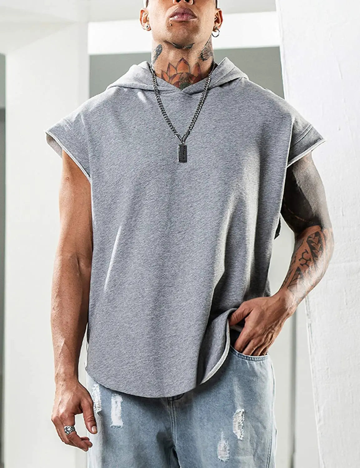 Cor sólida 2023 marca nova regata masculina colete sem mangas camisetas para masculino com capuz homem coletes topos hip hop regata masculina t camisa