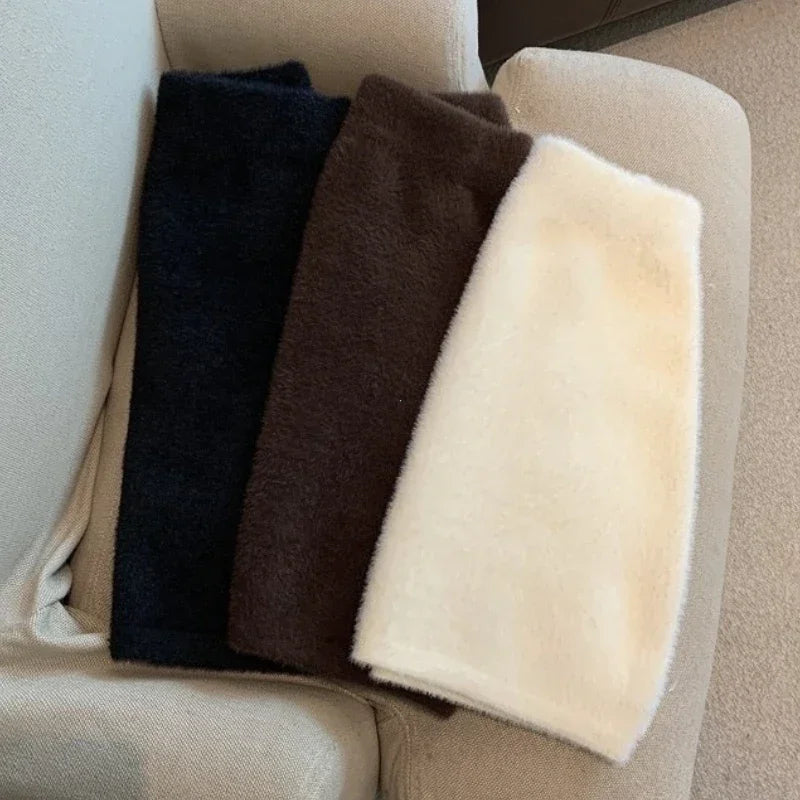 Cintura elástica magro feminino saia curta sexy elegante all-match básico mini saia inverno doce casual malha imitação de pele de vison saia